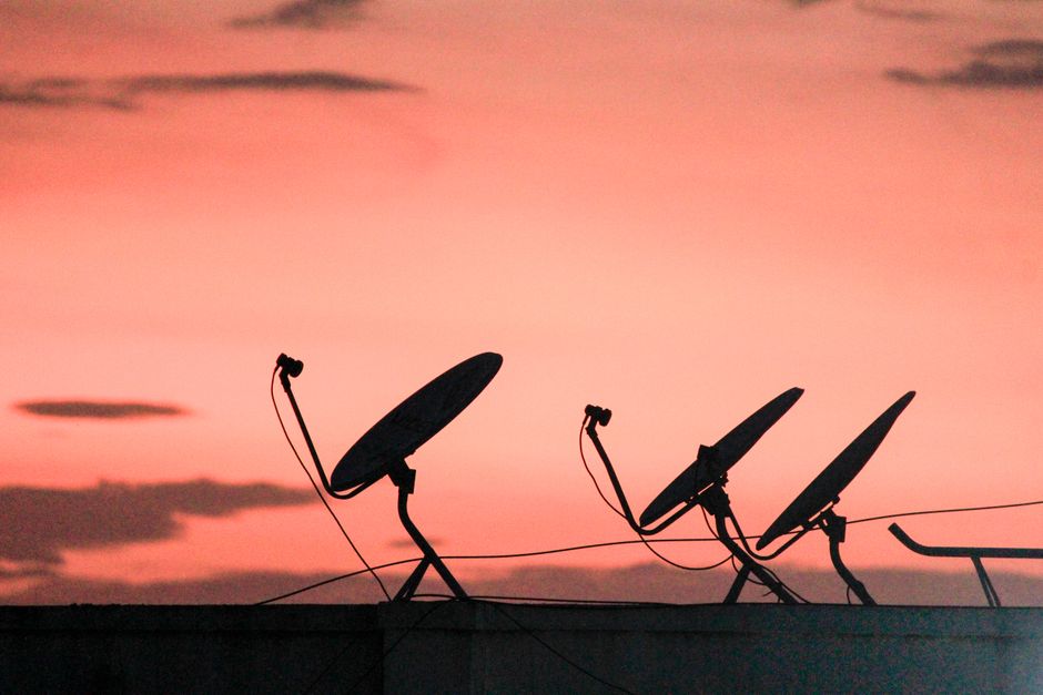 IPTV vs cable satellite comparison