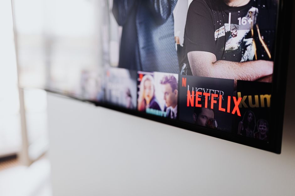 iptv provider comparison table